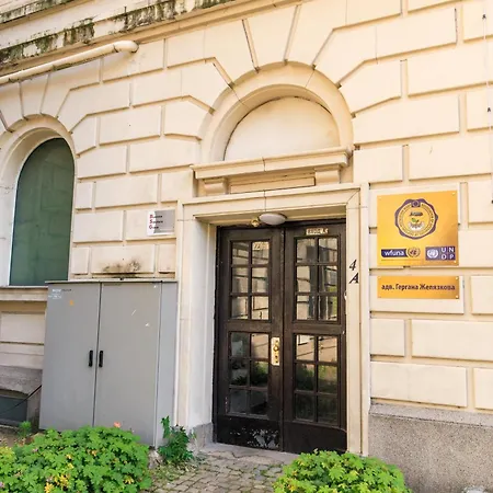 דירה Presidential Neighbour Retreat *